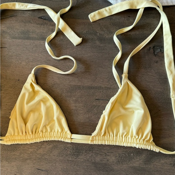 Bikini top - Picture 1 of 4